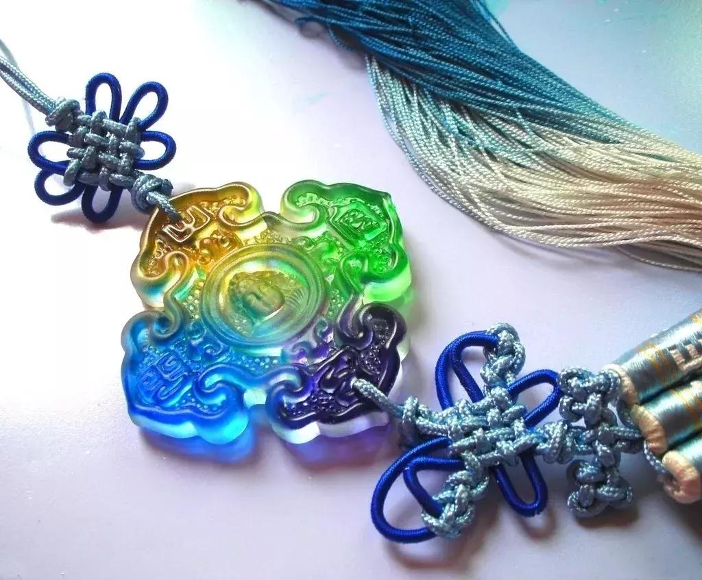 皇帝也会被骗?泰国镇国至宝,价值20亿的翡翠佛很可能不是翡翠