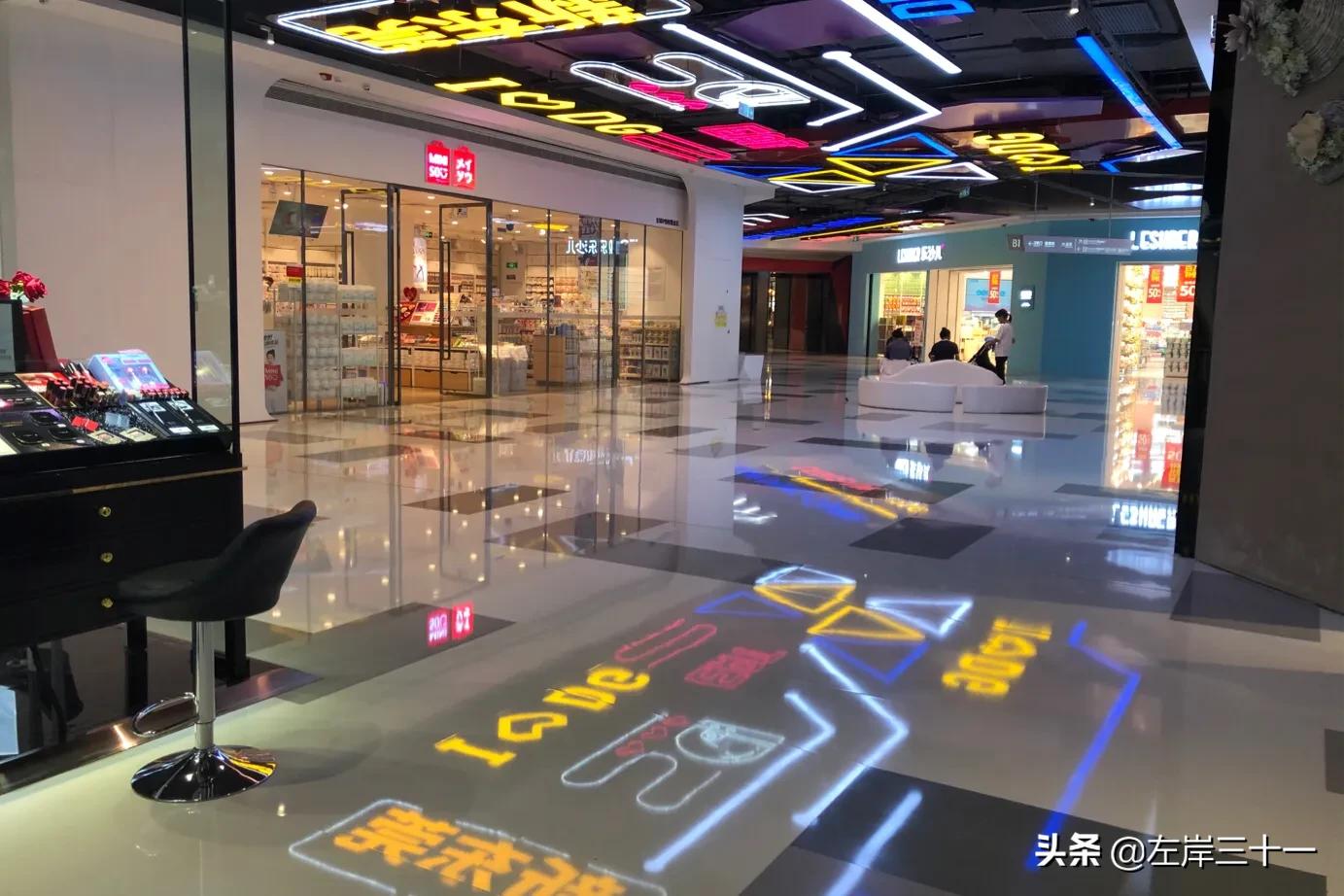 都是吃喝玩乐的商圈，东莞国贸的理想是：做有情怀、文艺范的那个