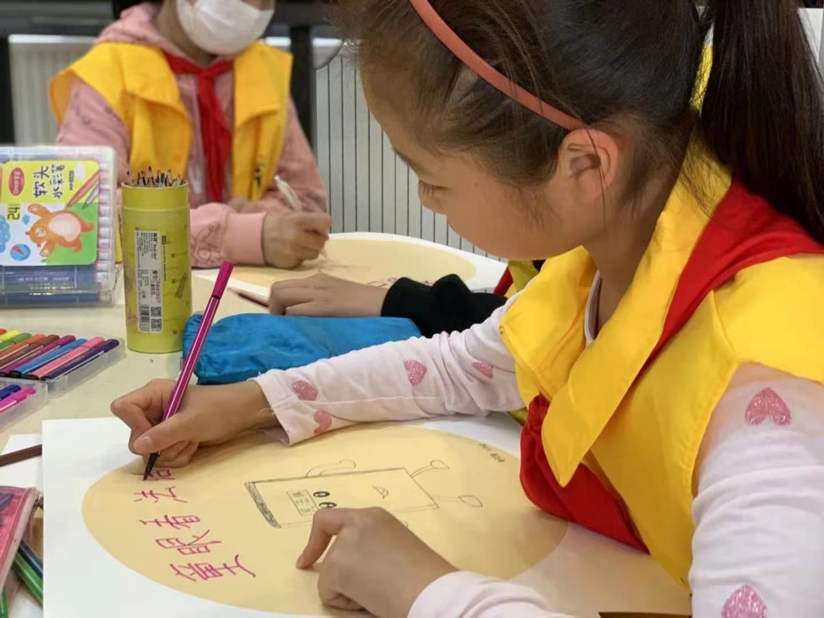 童眼看国法,童眼看法治