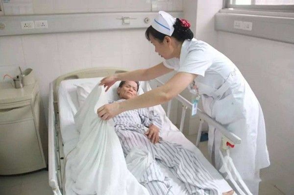 癌症人财两空为什么还要坚持治,癌症治不了人财两空为什么还要治