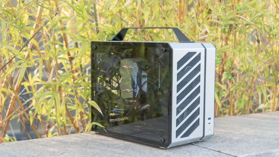 #试吃黑苹果BigSur——机械大师C28手提箱装机