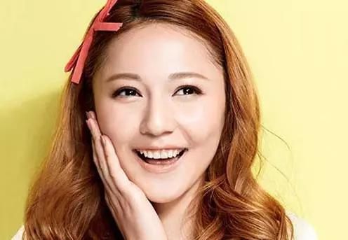 怎样才可以让黑皮肤变白,皮肤很黑要怎么让皮肤变白