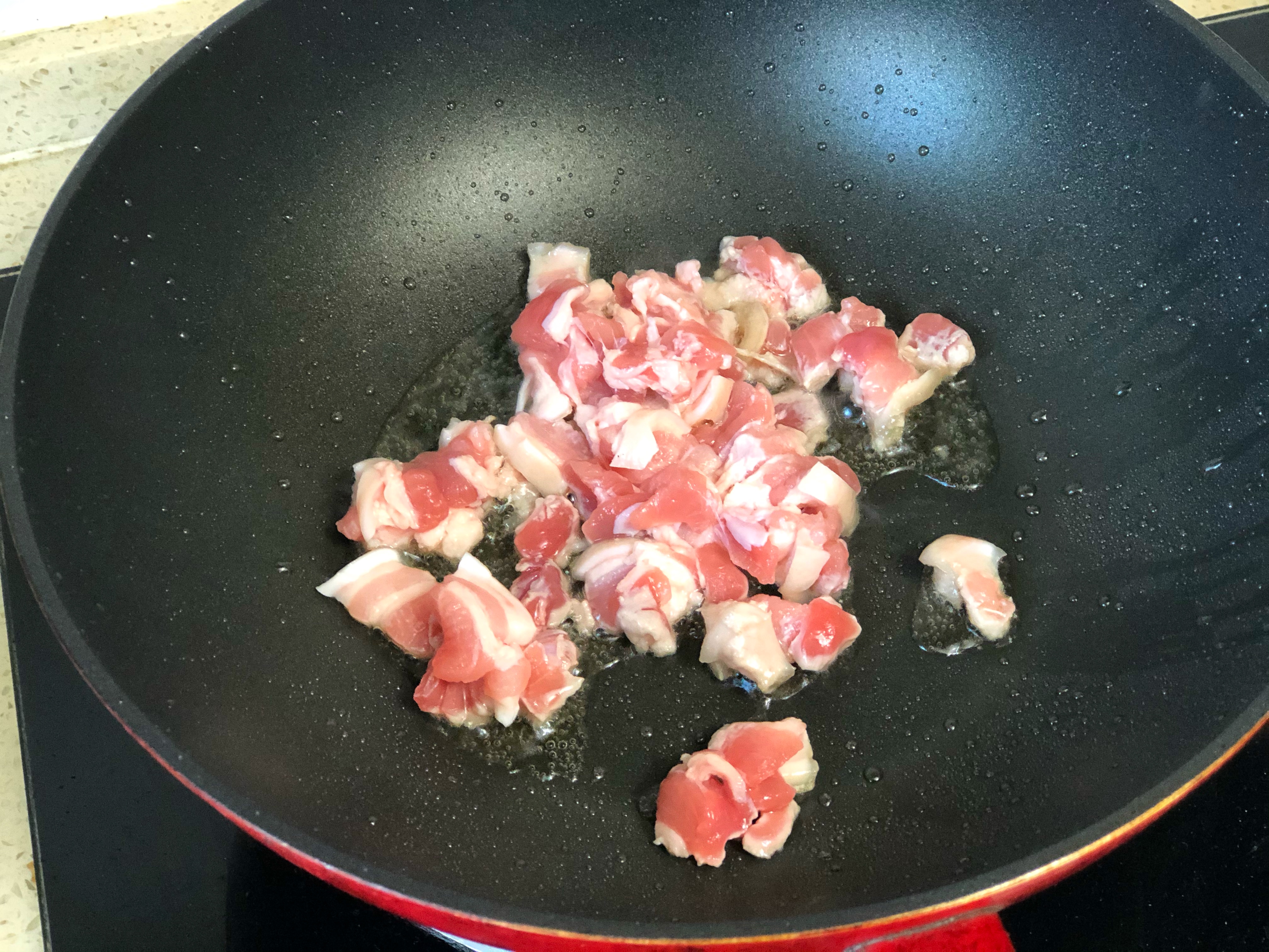 泡菜汤最正宗的做法,泡菜汤的正宗做法不用豆腐