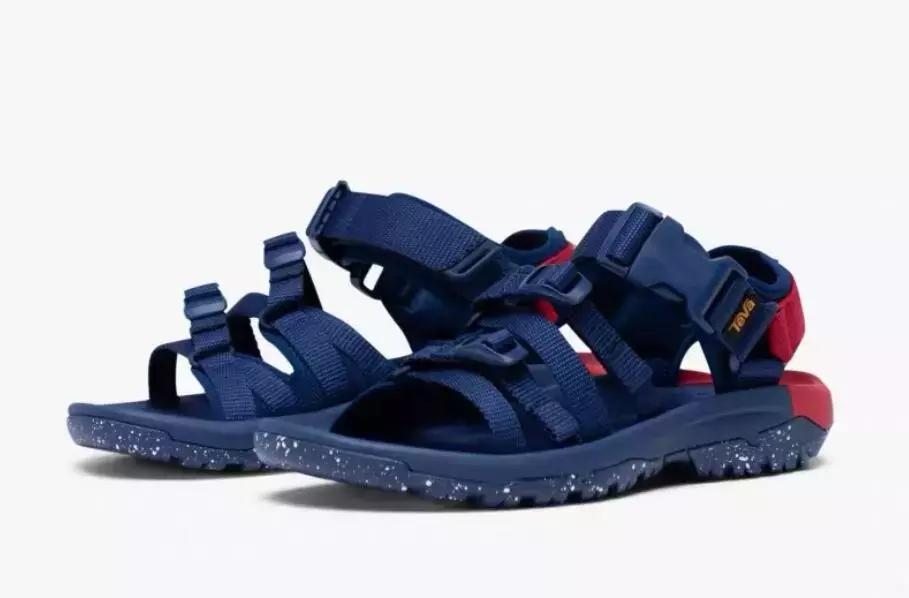 推荐几款比较时尚年轻的男休闲鞋,春夏必备的三双潮鞋男士