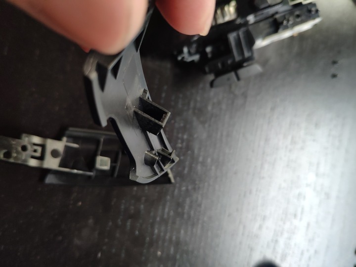 拆解罗技g90鼠标,罗技g502怎么拆右键微动开关