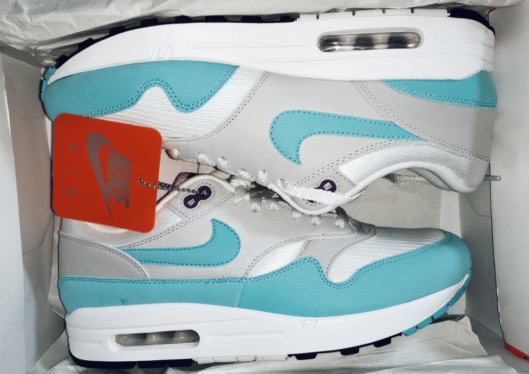 纽巴伦男鞋复古慢跑鞋,adidas复古慢跑鞋