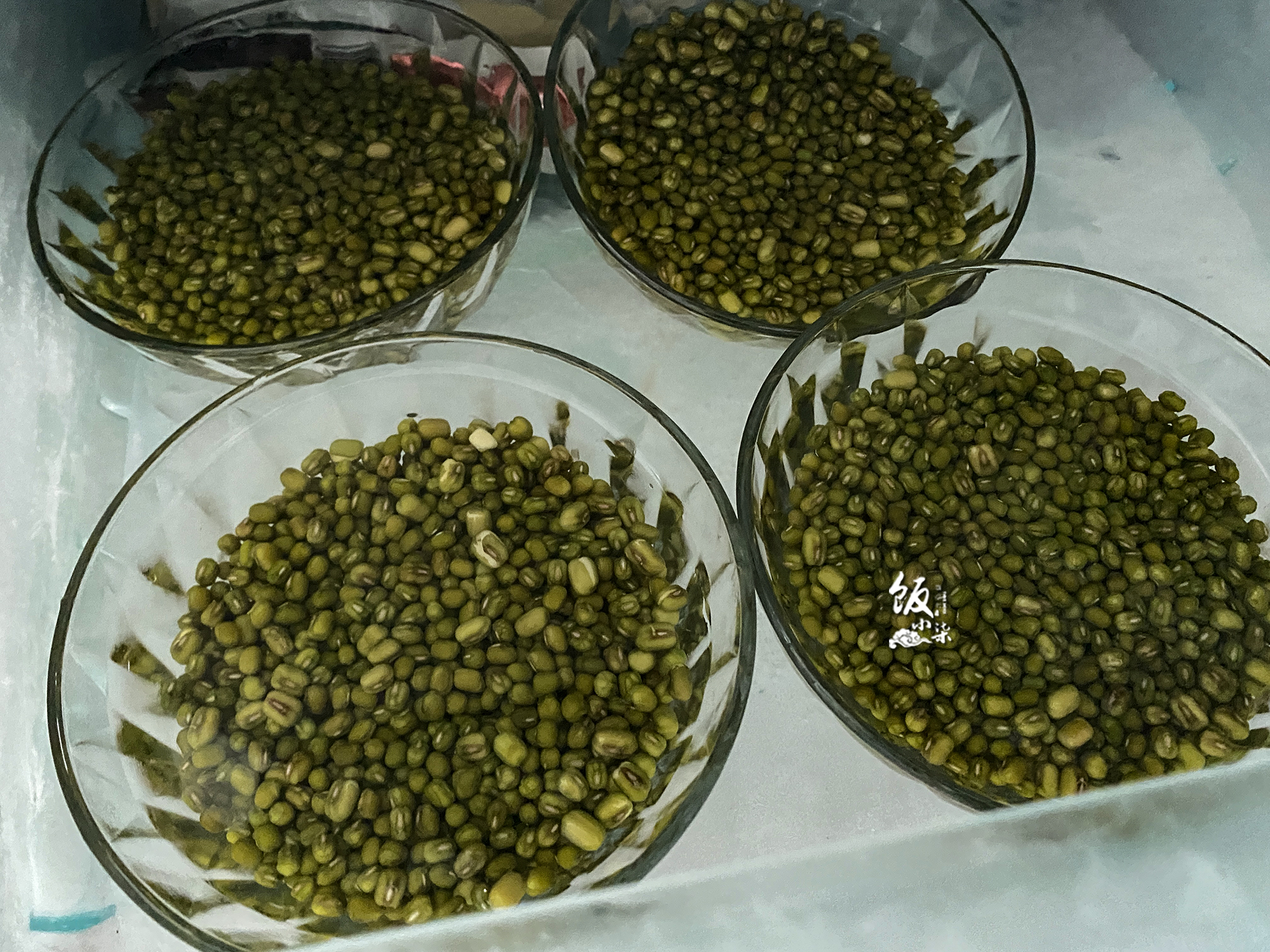 绿豆汤解暑正确煮法放冰箱,绿豆放在保温瓶里面做绿豆汤