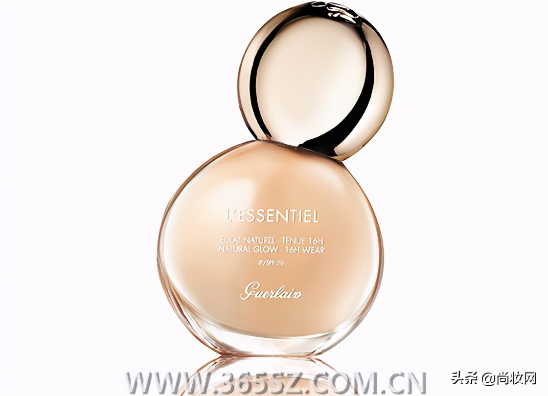 底妆卡粉的正确化妆方法,底妆卡粉脱妆正确方法