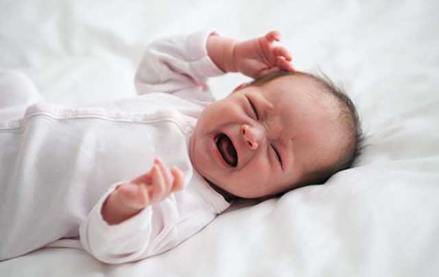 奶水少宝宝越吸越多吗,奶水少要不要追奶