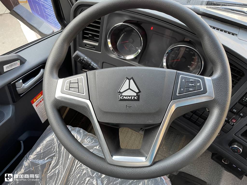 重汽豪沃g5x最新款价格,豪沃轻卡g5x潍柴220马力试驾视频