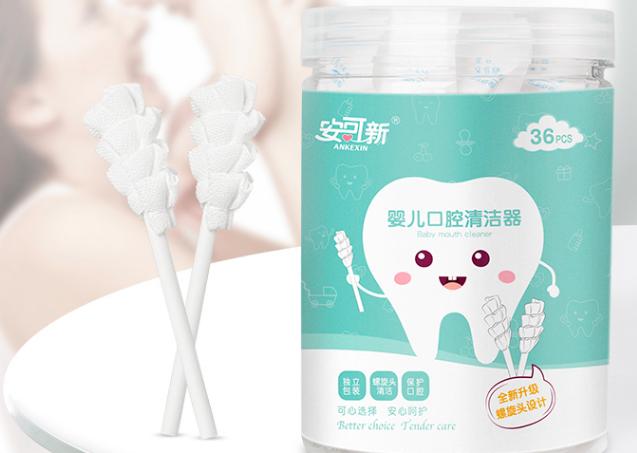 宝宝长牙了就要每天早晚刷牙啦,宝宝长牙不爱吃饭怎么整