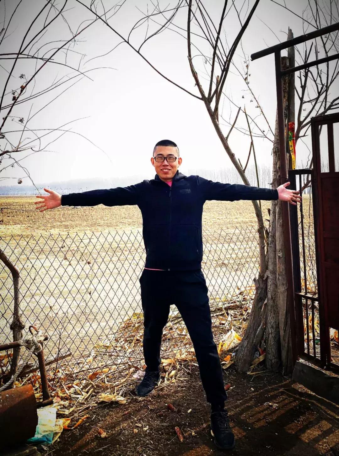 开了10年挖掘机,开了十年挖掘机