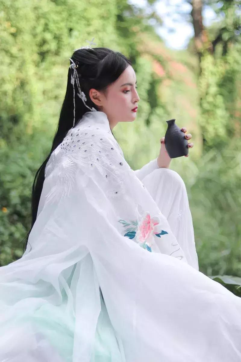 世事沧桑难得一回醉,叹世事沧桑的诗句