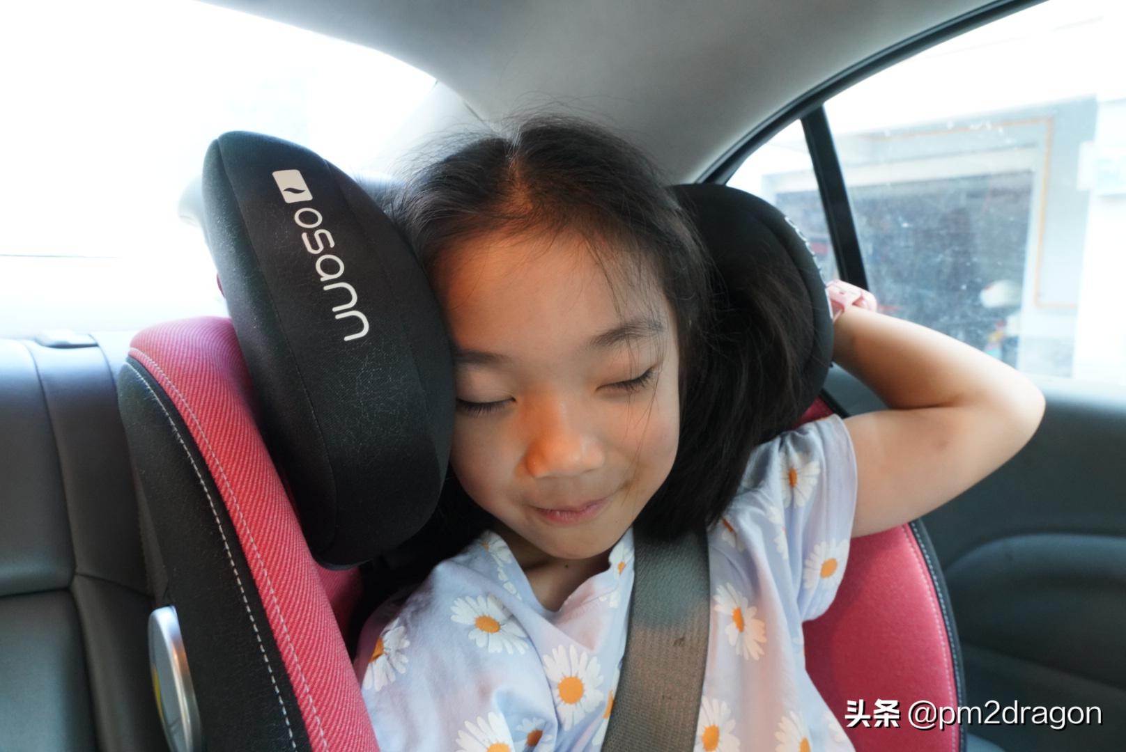 大宝小宝都能坐的婴儿车,大宝安全座椅