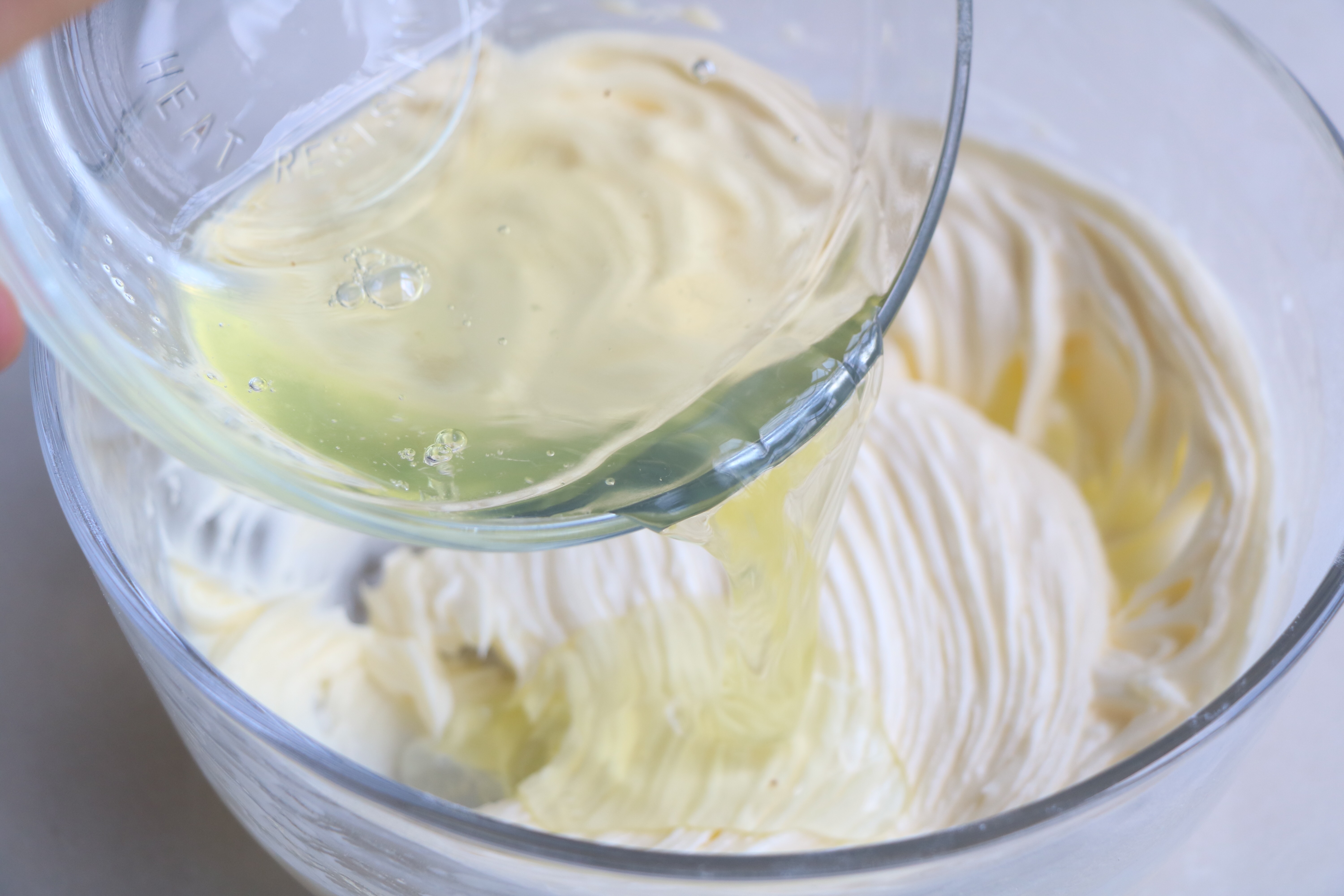 简单曲奇饼干做法不用低筋面粉,怎么做简单又方便懒人的曲奇饼干