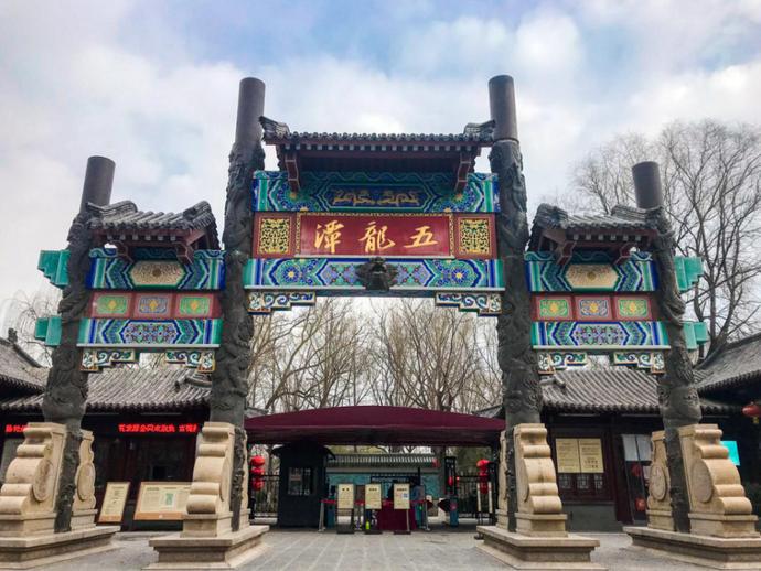 济南天下第一泉风景区开放首日,带你们“云逛”趵突泉、五龙潭……