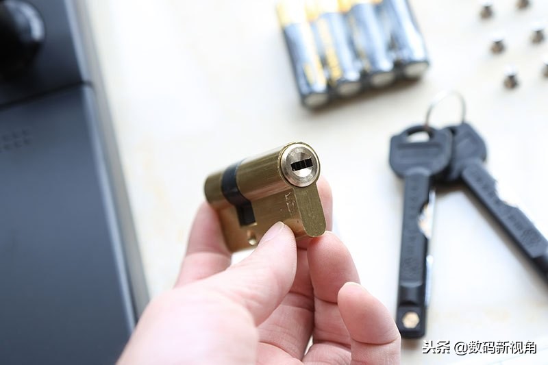 小益智能门锁怎么使用,小益智能锁为什么这么便宜