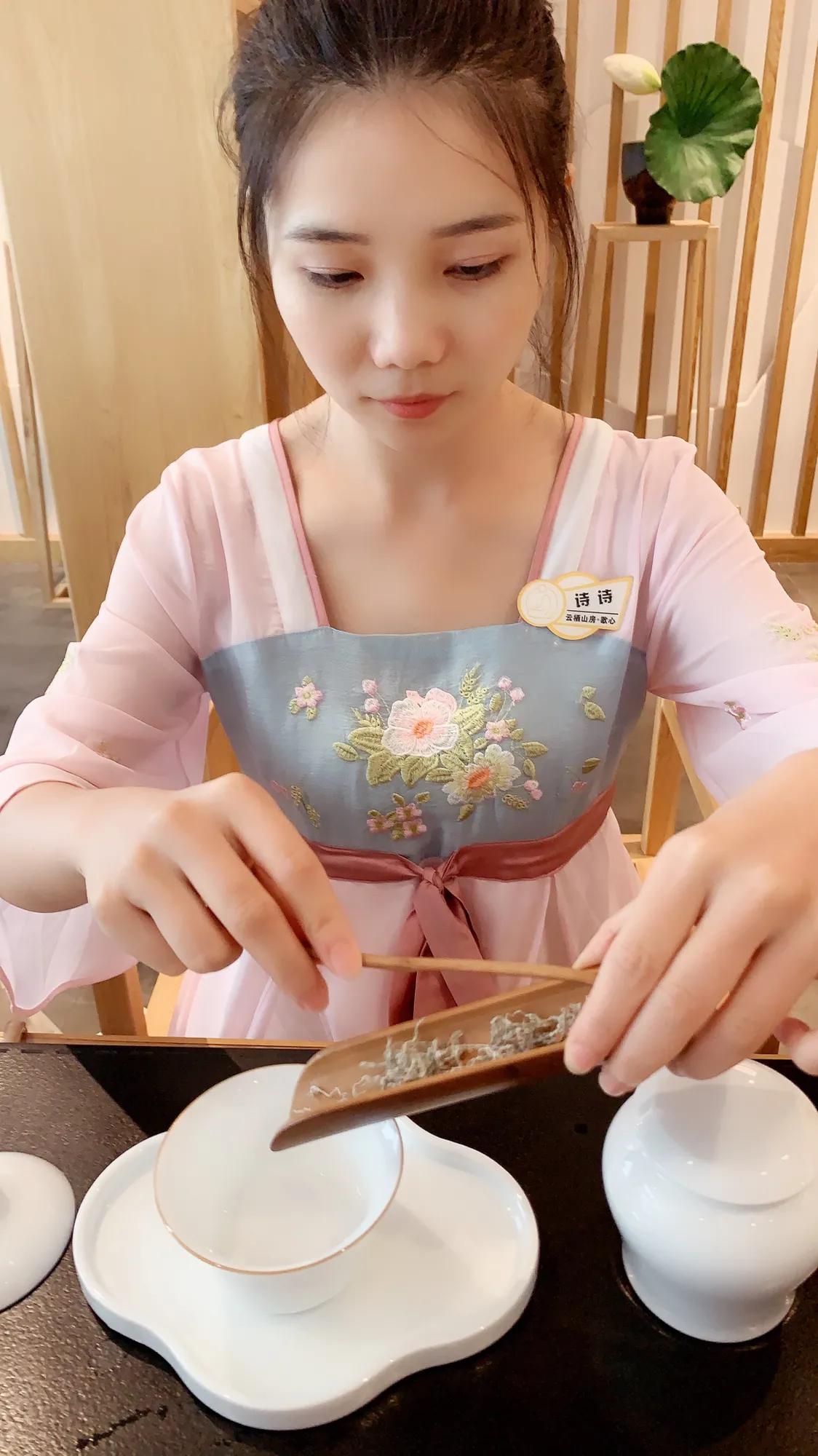 来张家界需要玩什么,来张家界旅游带什么东西比较好