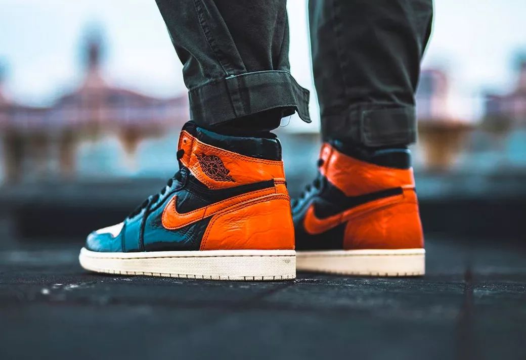 aj1低帮扣碎篮板细节问题,aj1扣碎篮板低帮怎么看是真是假