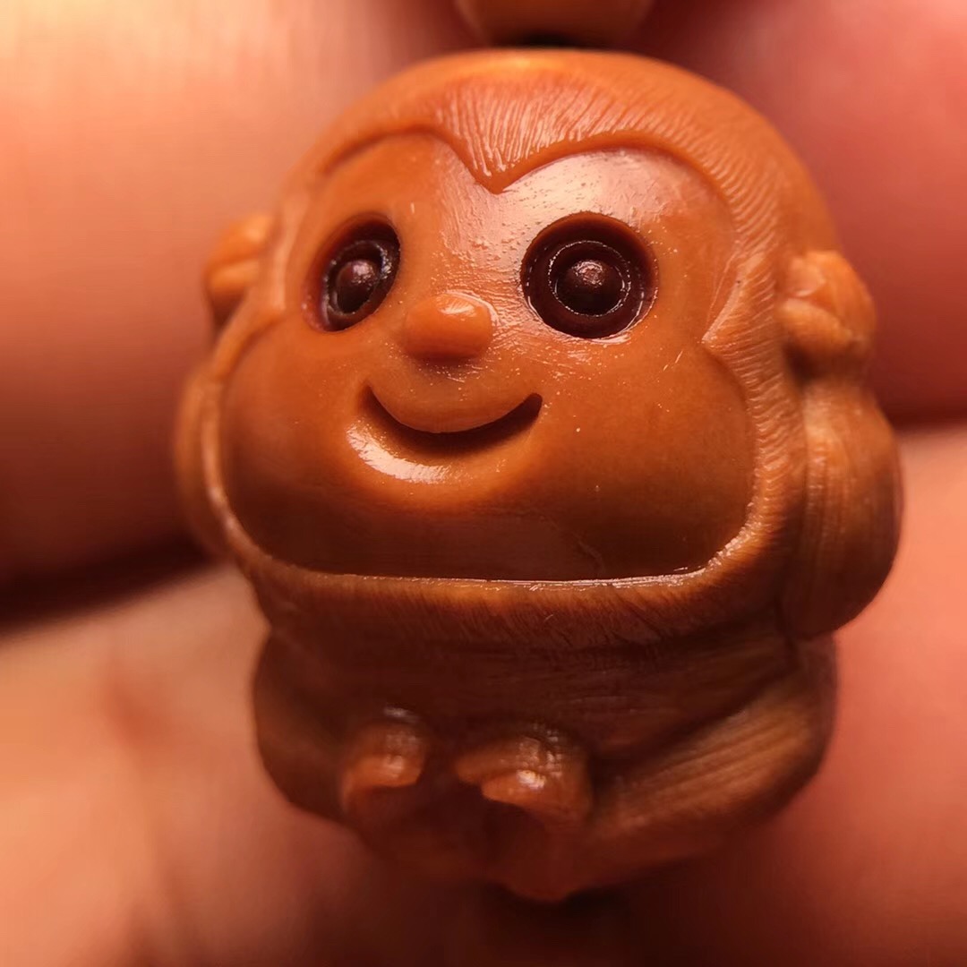 橄榄核雕大点的好还是小的好,橄榄核雕复杂的好还是简单的好