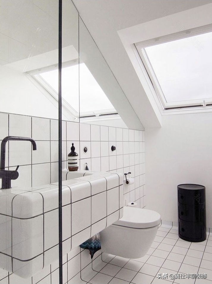 瓷砖阳角线怎样收口才好看,瓷砖阳角底部怎么收口施工视频