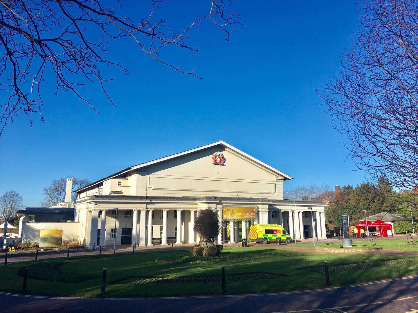 英国莱斯特大学有电气专业吗,英国莱斯特大学在哪个城市