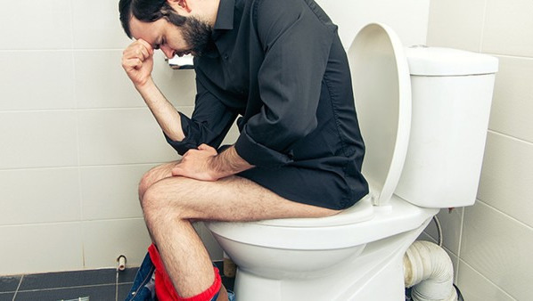 痔疮疼的晚上睡不着怎样缓解疼痛,得了痔疮痛到不敢咳嗽