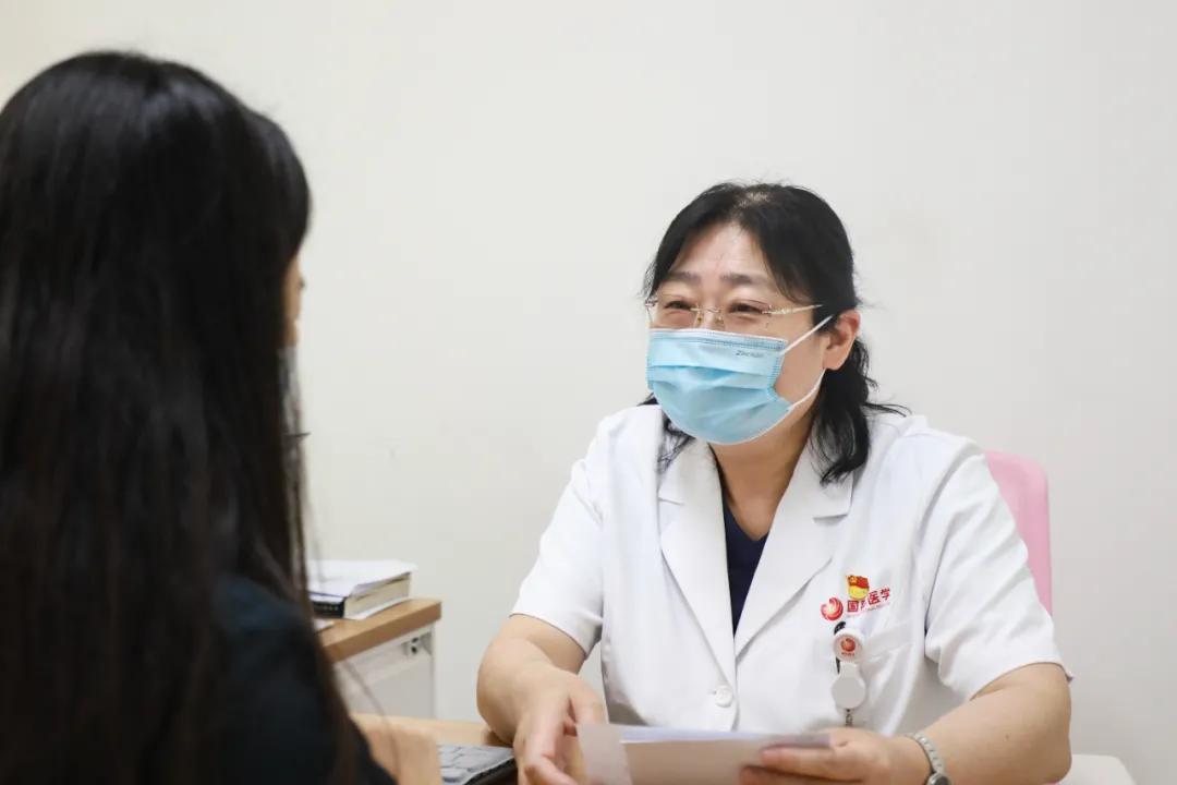 新时代红色军医精神,传承红色军医精神