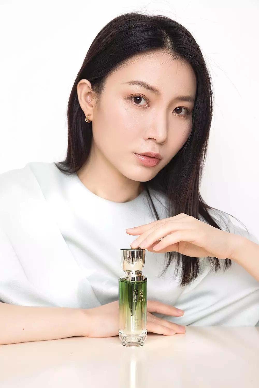 屈臣氏最近火的精华,藏在屈臣氏里的良心国货