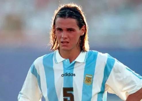 世界足坛十大顶级后腰,《艺术之美》