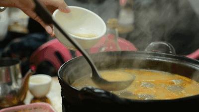 鍚冨湪娴峰彛鐜╁湪涓変簹浣忓湪鐞兼捣,鐜╁湪涓変簹鍚冨湪娴峰彛浣忓湪鐞兼捣