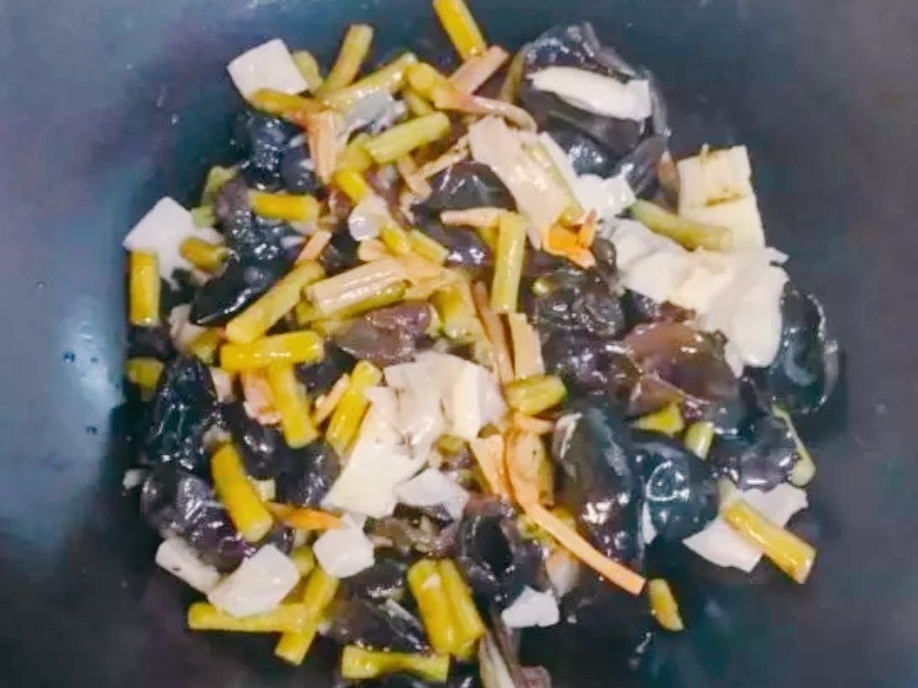 柳州螺蛳粉正宗做法大全,美食柳州螺蛳粉