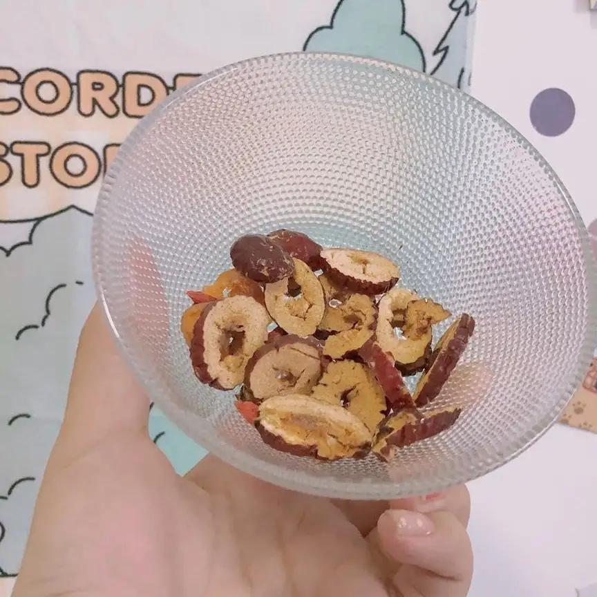 桂圆红枣枸杞老姜茶测评,桑葚桂圆枸杞三宝茶