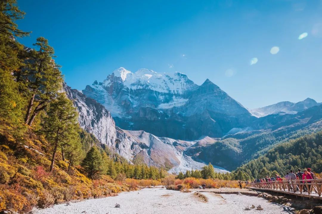 这个9月，老子不上班！一定要请假去稻城亚丁