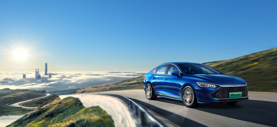 秦混动与卡罗拉双擎,秦plus新能源pk卡罗拉双擎