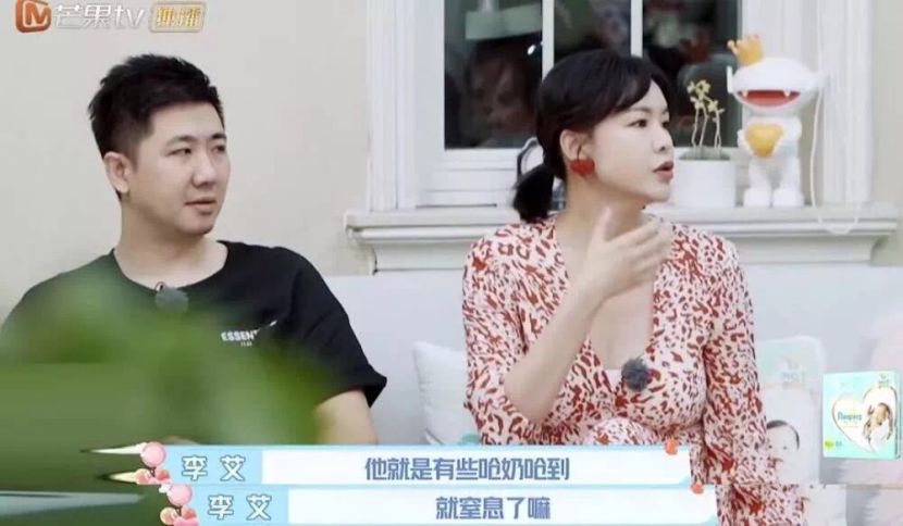 宝宝吐奶呛奶的正确处理方式,宝宝呛奶吐奶的全过程急救方法