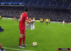 界外球和定位球任意球,界外球经典进球