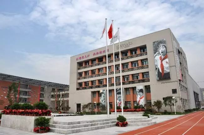 核心地段的十年的小区房值得买吗,老城区精装房值不值得买