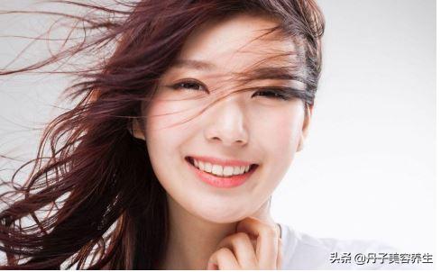 如何改善皮肤粗糙显老,改善脸部皮肤粗糙的最好方法