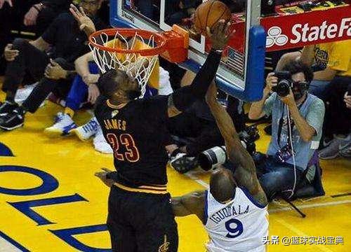 如何防住高个子的三步上篮,小个子好用的过人连招