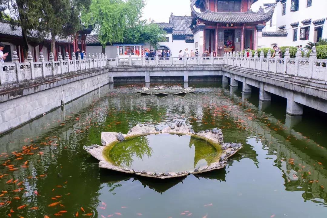 今年夏天在武汉必做的十件事,武汉新春过年坐地铁打卡攻略