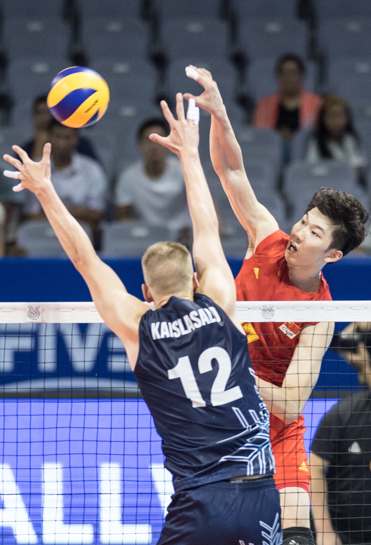 中国女排世界联赛得过第一吗,中国女排世界联赛第一战