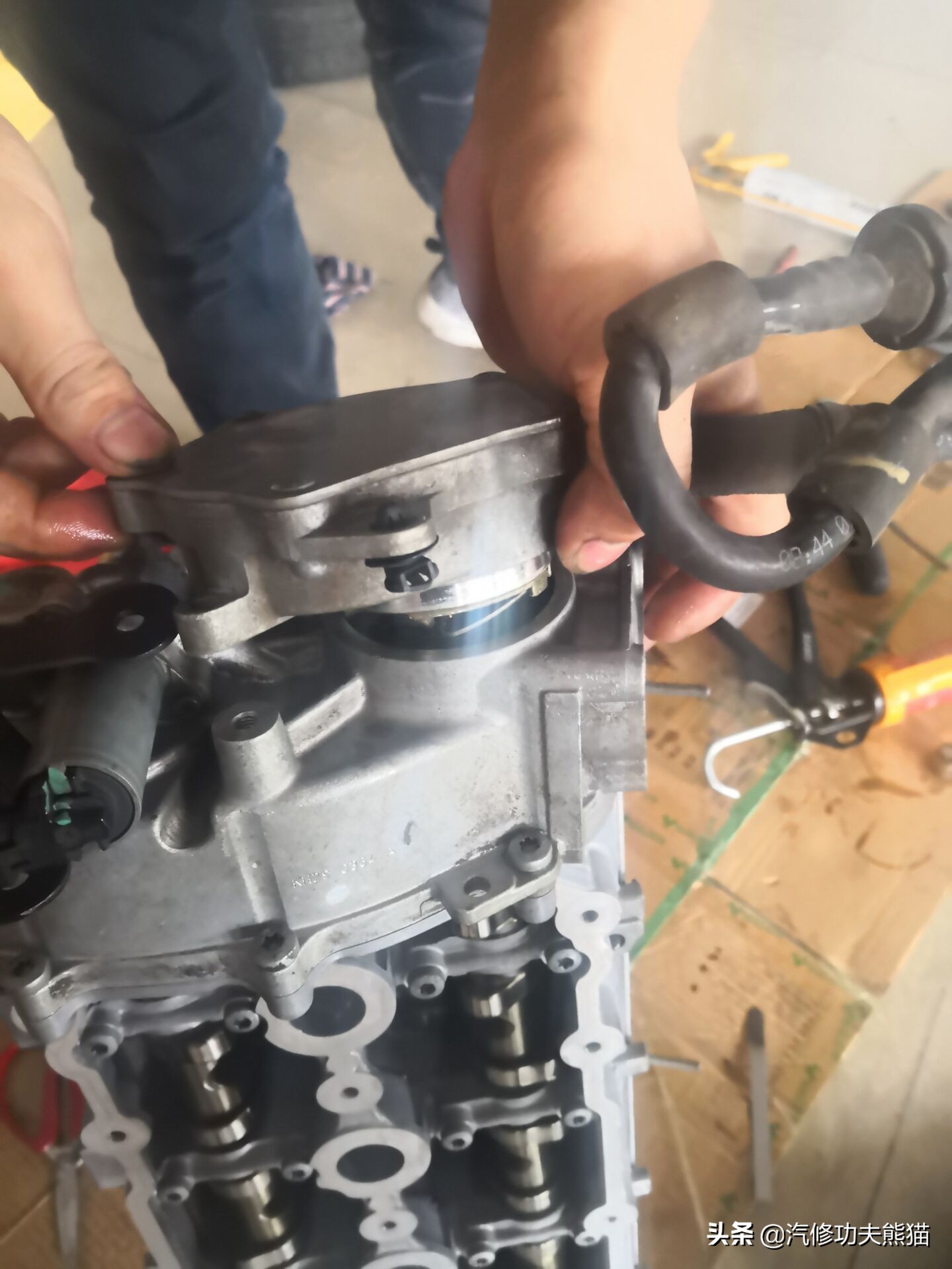 10年奥迪a6l2.0t烧机油怎么解决,10年奥迪a6l2.0t烧机油维修