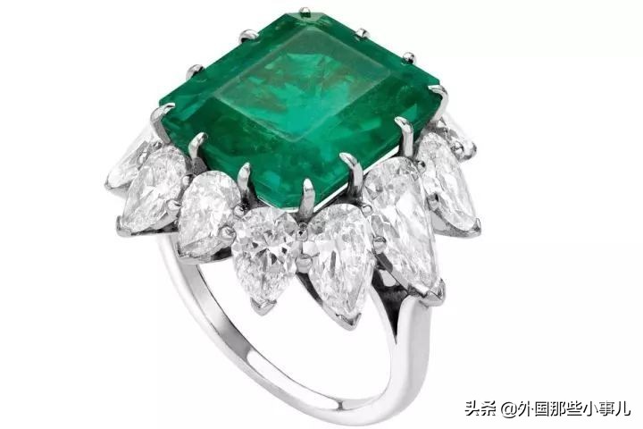 伊丽莎白·泰勒传奇一生,伊丽莎白泰勒一生八段婚姻