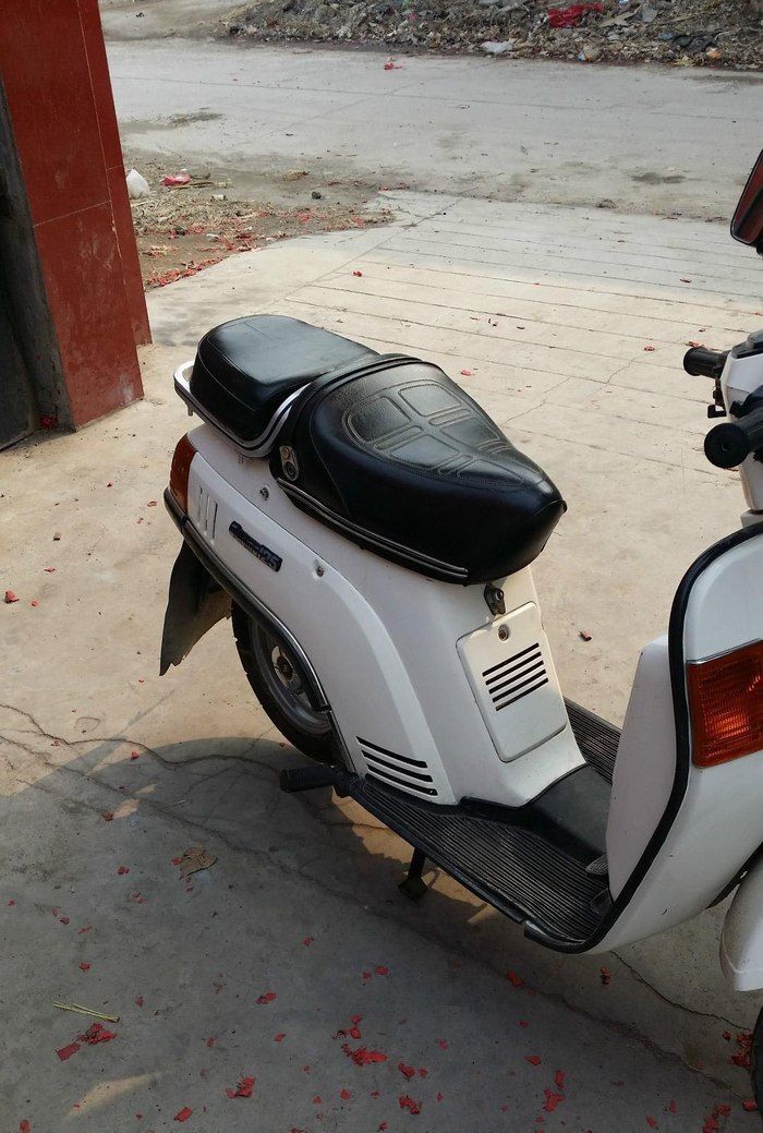 30年前老款铃木太子125,老式125铃木