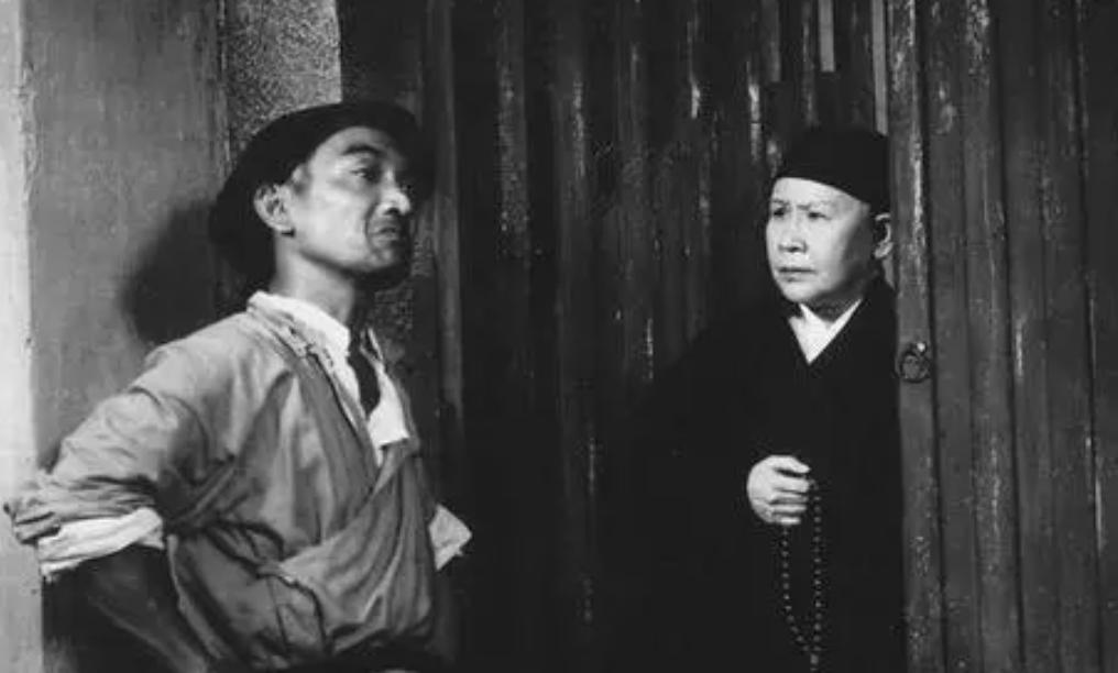 读懂了鲁迅笔下的阿Q,才真正感受到成年人的无奈