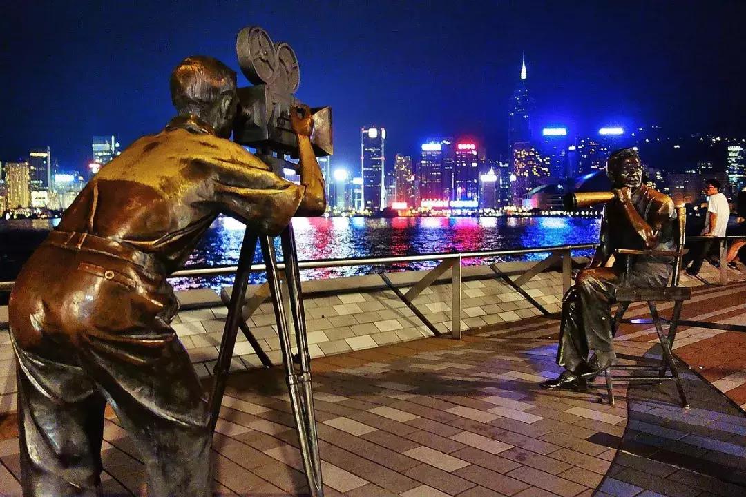 像彩色水果糖一样的香港，让人心动