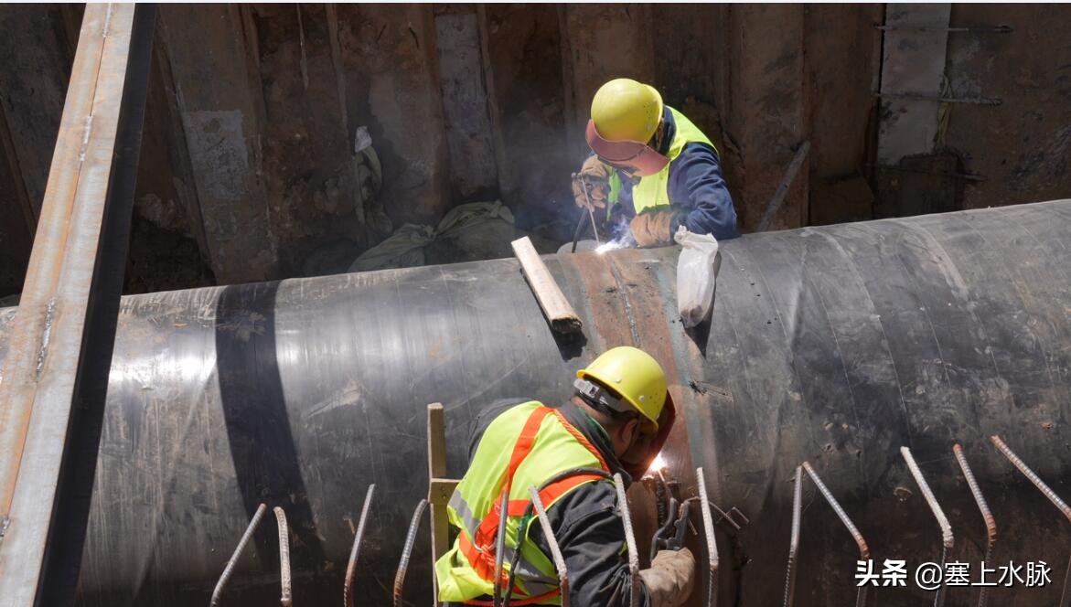 清水河畔：攻坚克难“卡脖子”