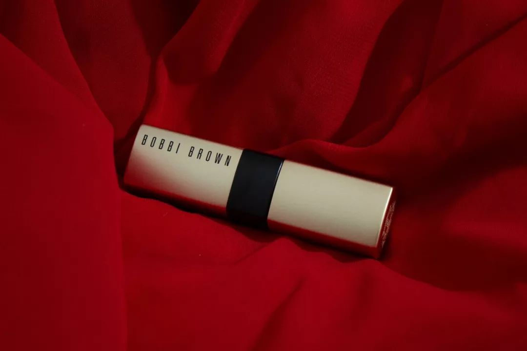 秋冬必备的雾面哑光口红，易烊千玺为你选好了