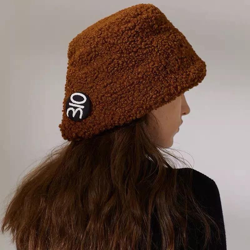 今年最流行的帽子爆款减龄冬,百搭又减龄的帽子合集